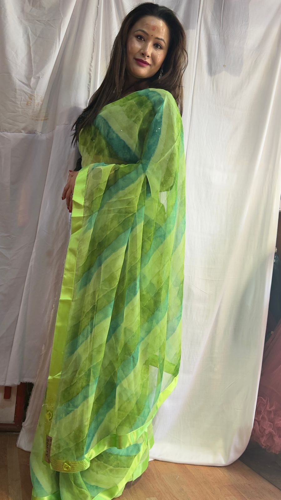 Menuka Brand green Saree, Mustard Yellow Printed Fancy Chiffon Saree With Border 3