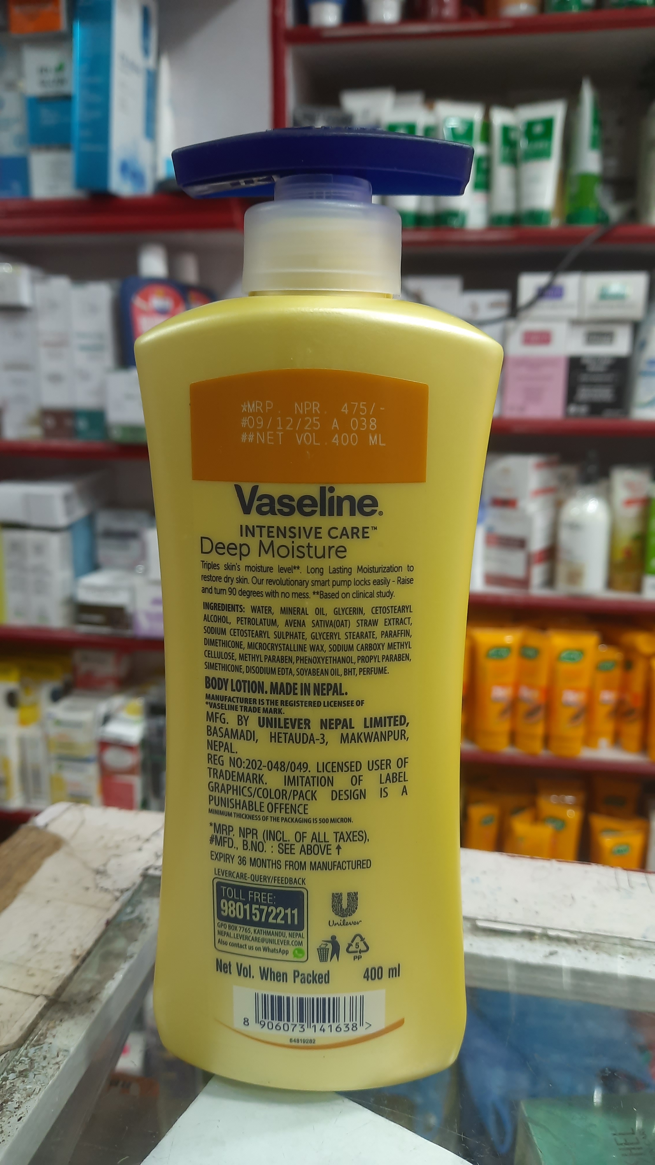 Vaseline deep moist lotion  2