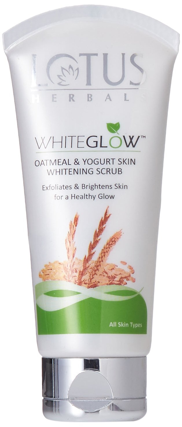 L0tus Herbals WhiteGlow Oatmeal And Yogurt Scrub -100g 1