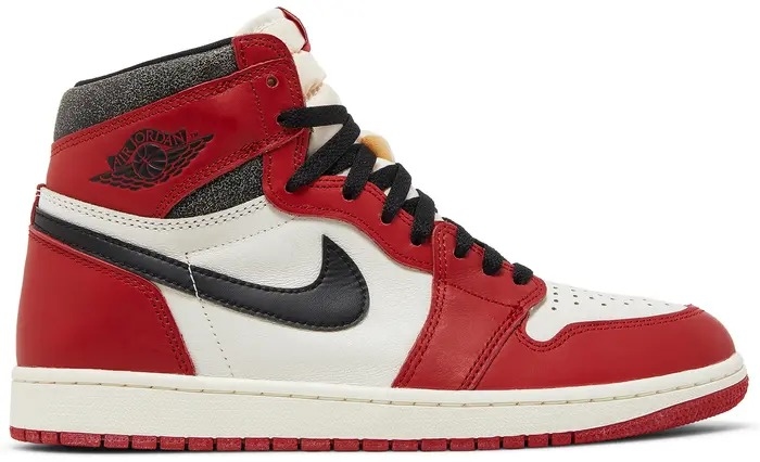 Air Jordan 1 Retro High OG 'Chicago Lost & Found' 3