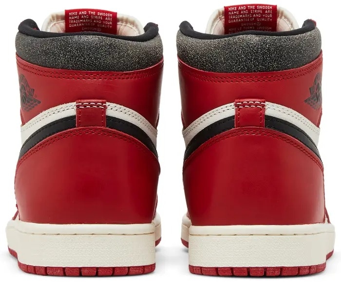 Air Jordan 1 Retro High OG 'Chicago Lost & Found' 2