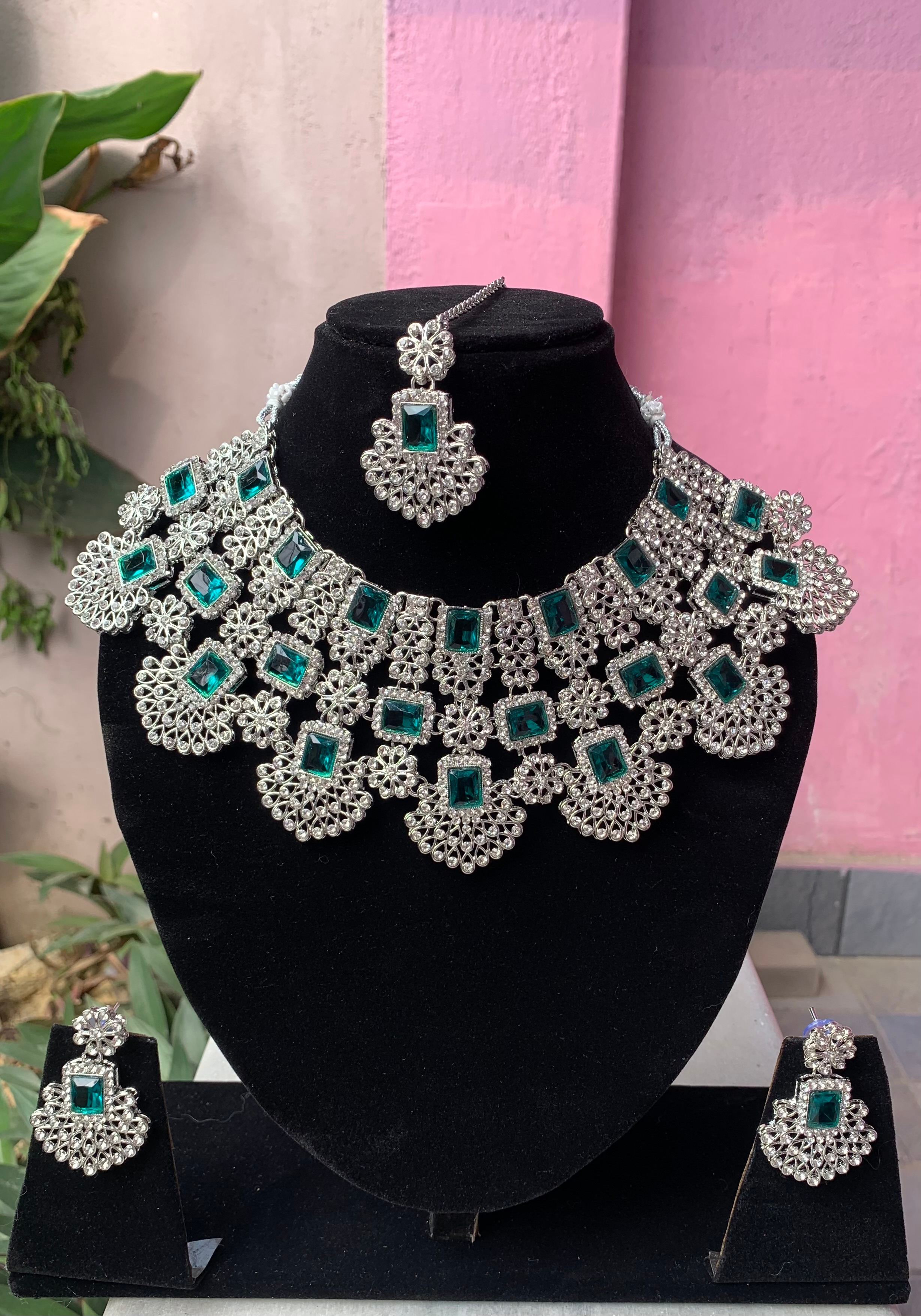 Kiara Advani Inspired Necklace Set 2
