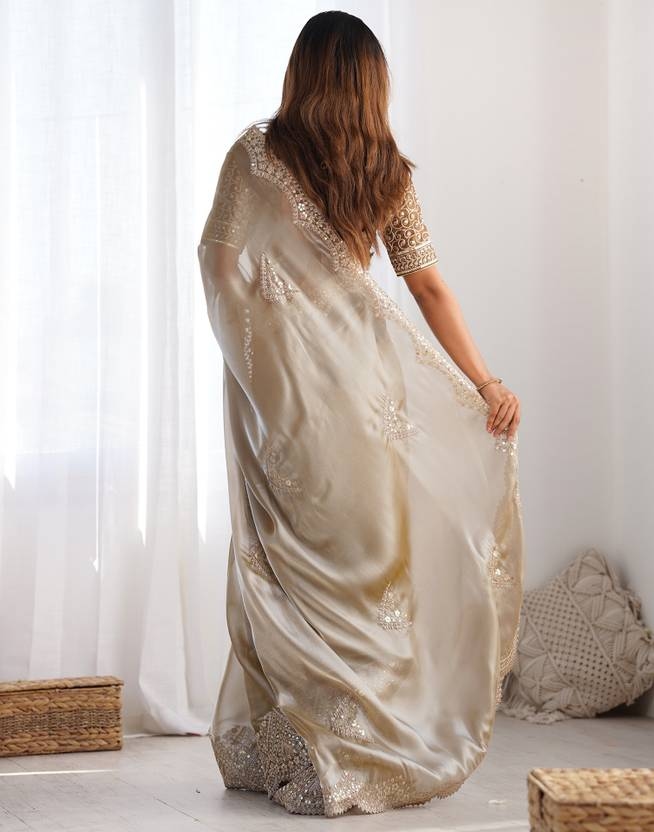 Stylish Embroidered Bollywood Organza Saree with Sequin work | Trendy Party & Festive Wear | Traditional Ethnic Fashion | Buy Online 3