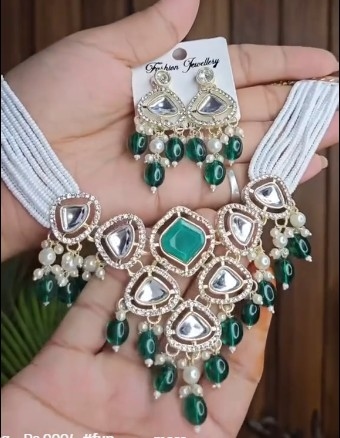 New and premium green necklace with earing 1