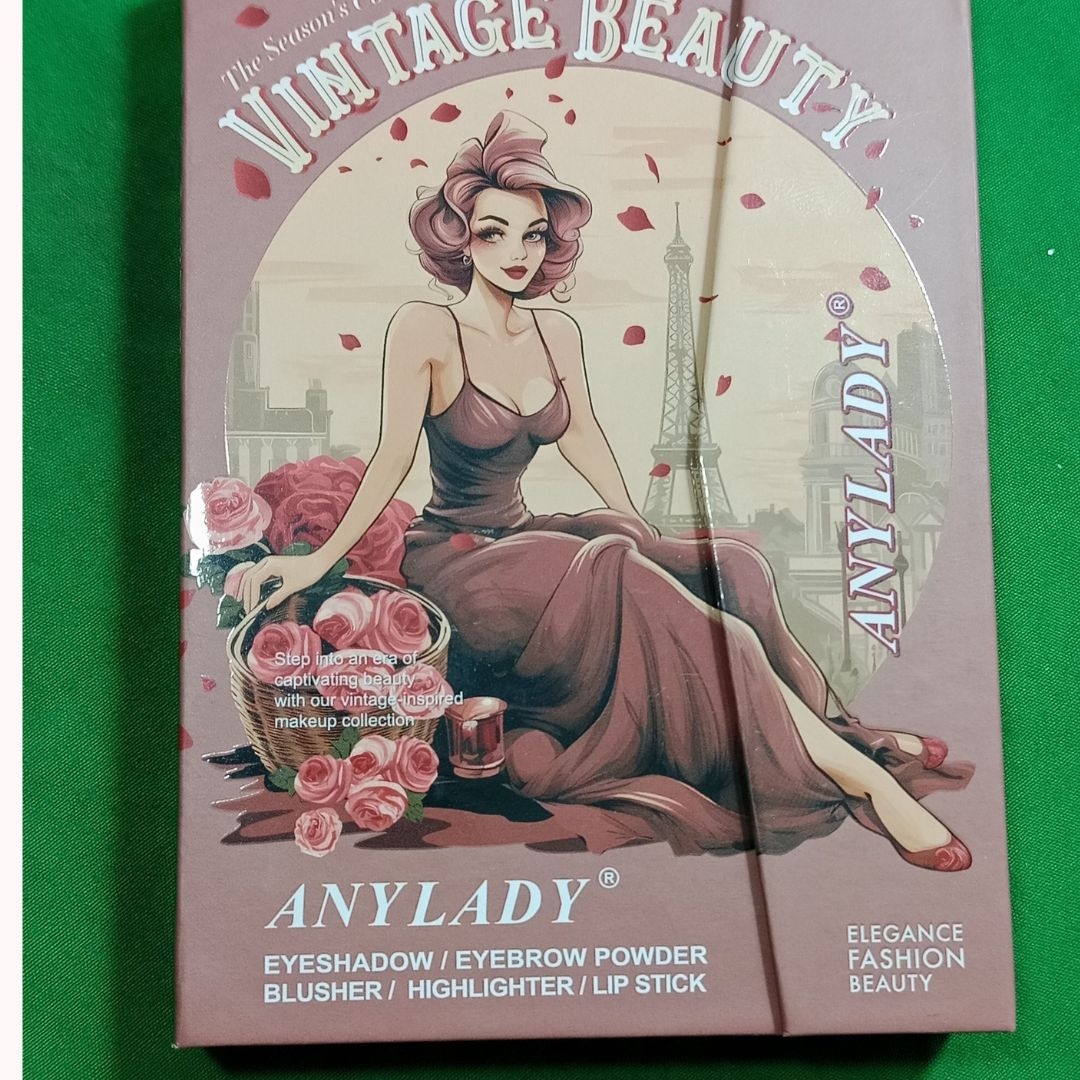 Ultra Glow Eyeshadow Palette 4