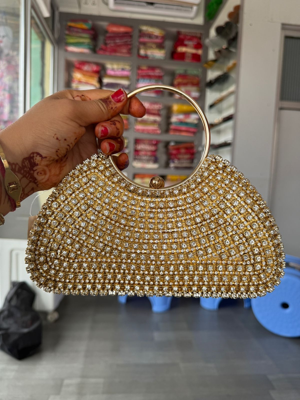 PARTY BAG 1