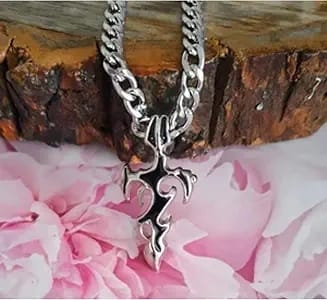 Stainless Steel Cross Pendant Chain Necklace – Unisex Fashion Jewelry for Daily Wear 6