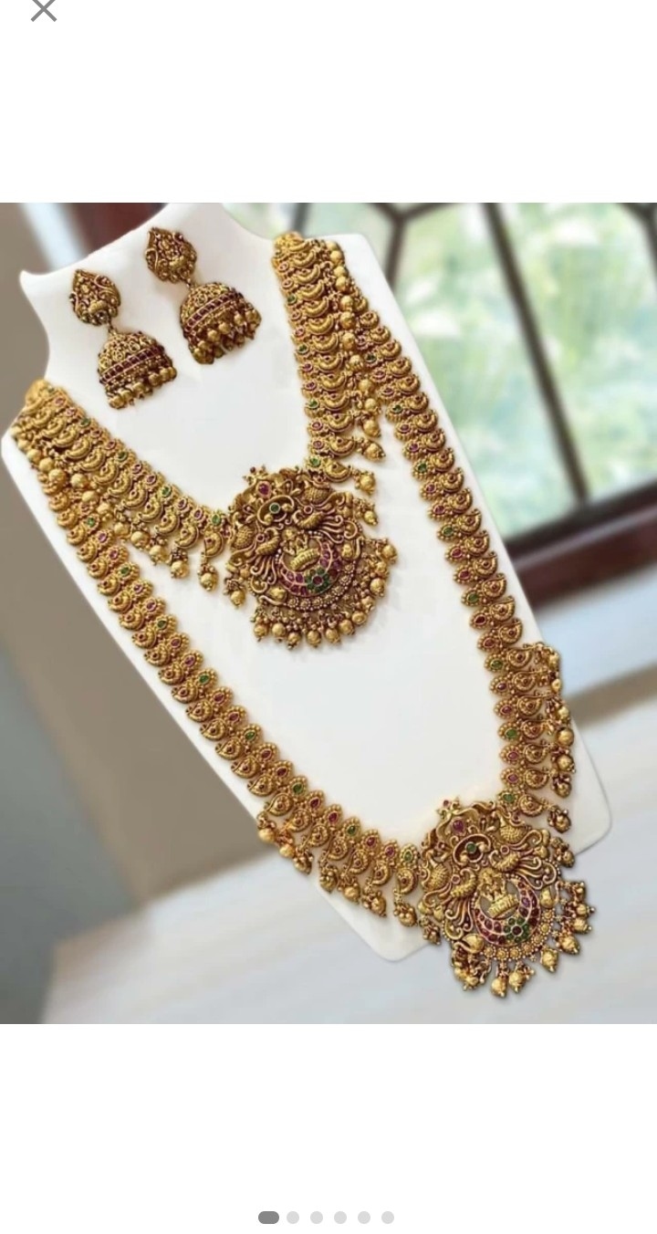 Temple Baras Jewellery Set 1