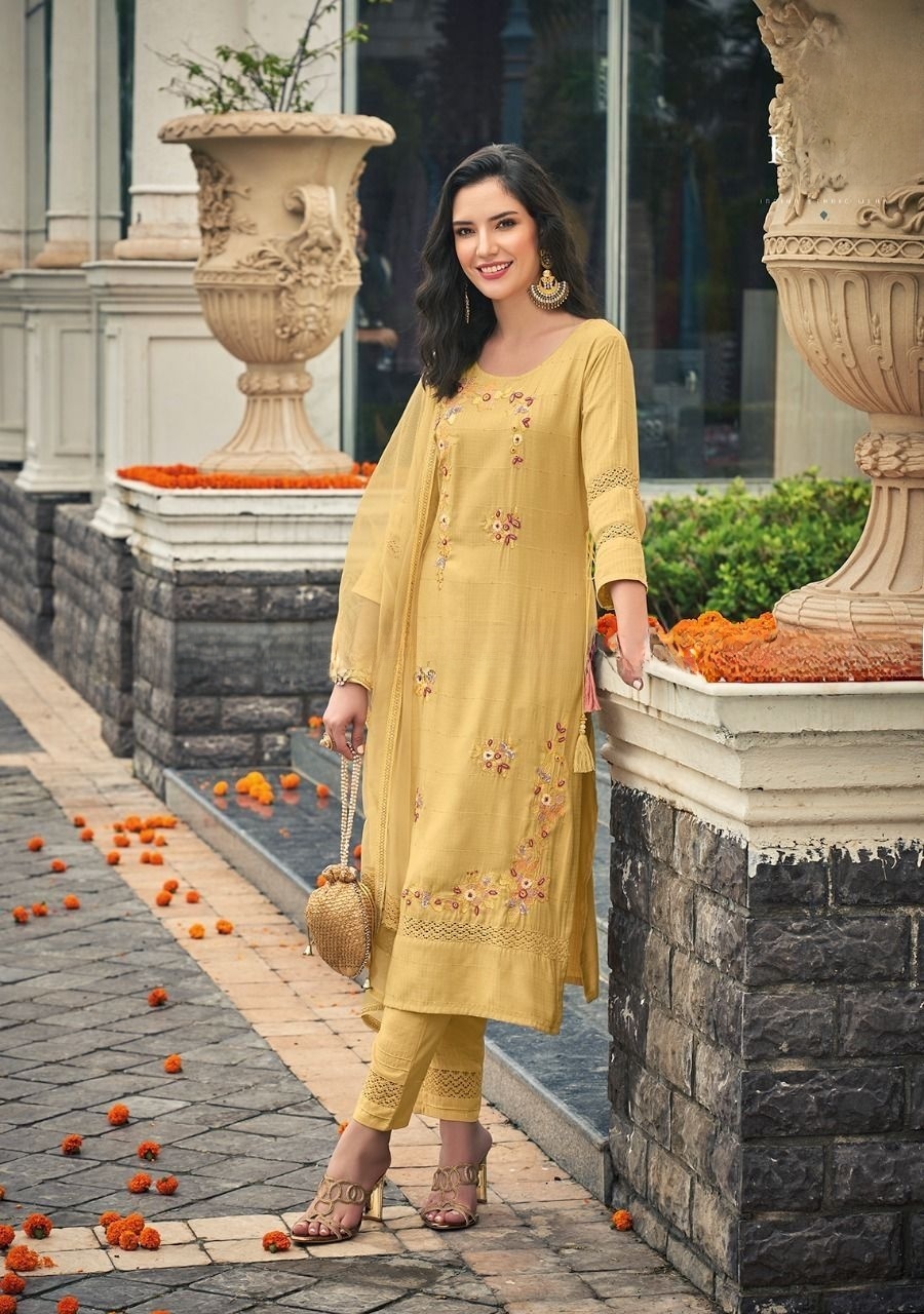 Premium Quality Kurti Sets 1
