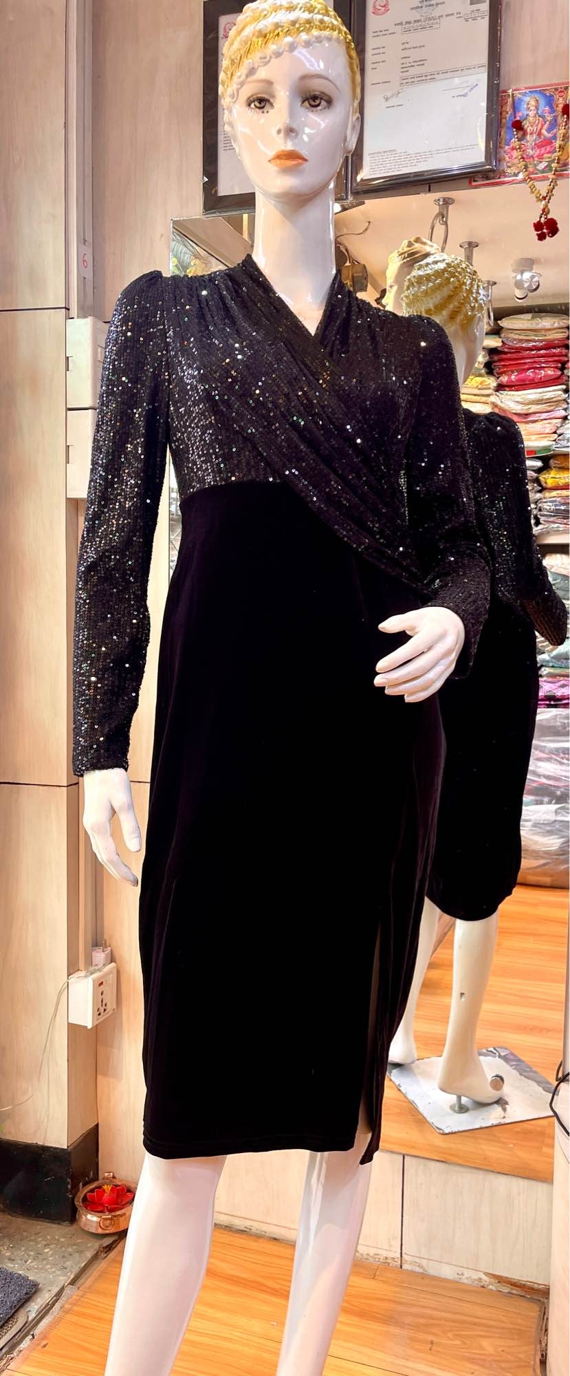 Sequins-Velvet Party Ware Body-Cone Dress For Girls 1