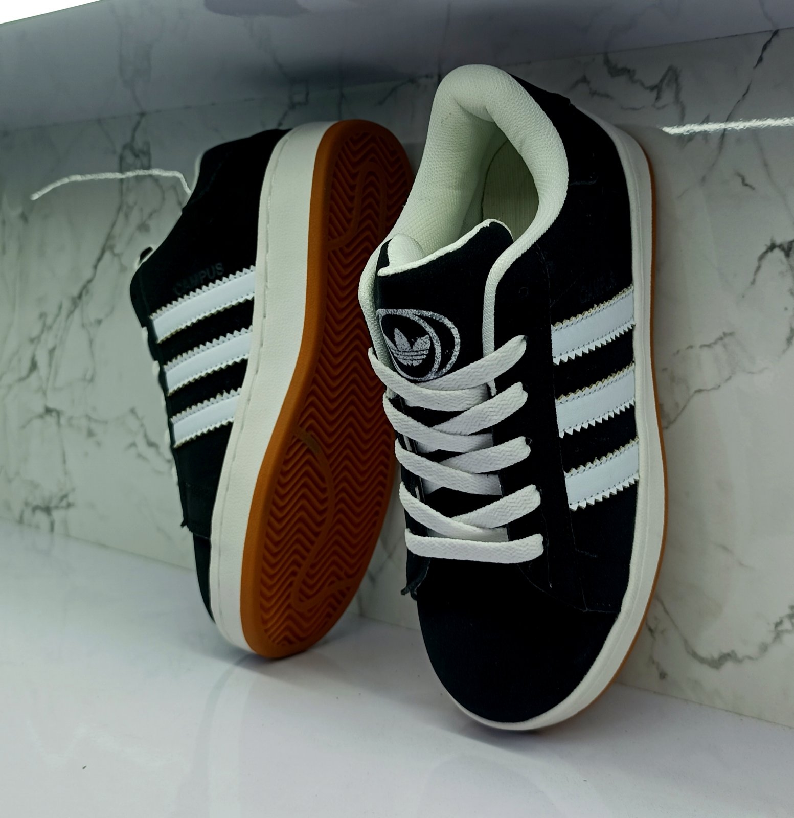 Luxury Elegant Men Casual Sneakers 1
