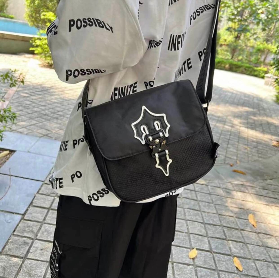 New Cool Unisex Trapstar Cressboday Shoulder Bag 1