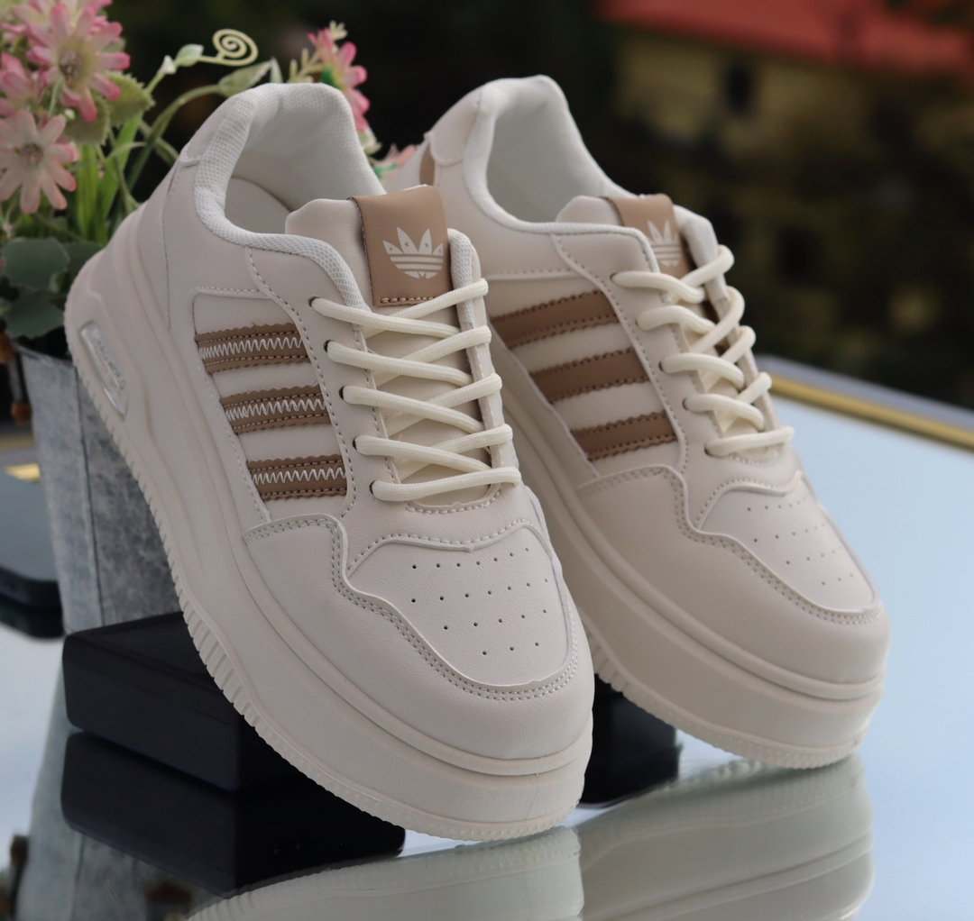 Korean Style Luxury Women's Sneakers 1