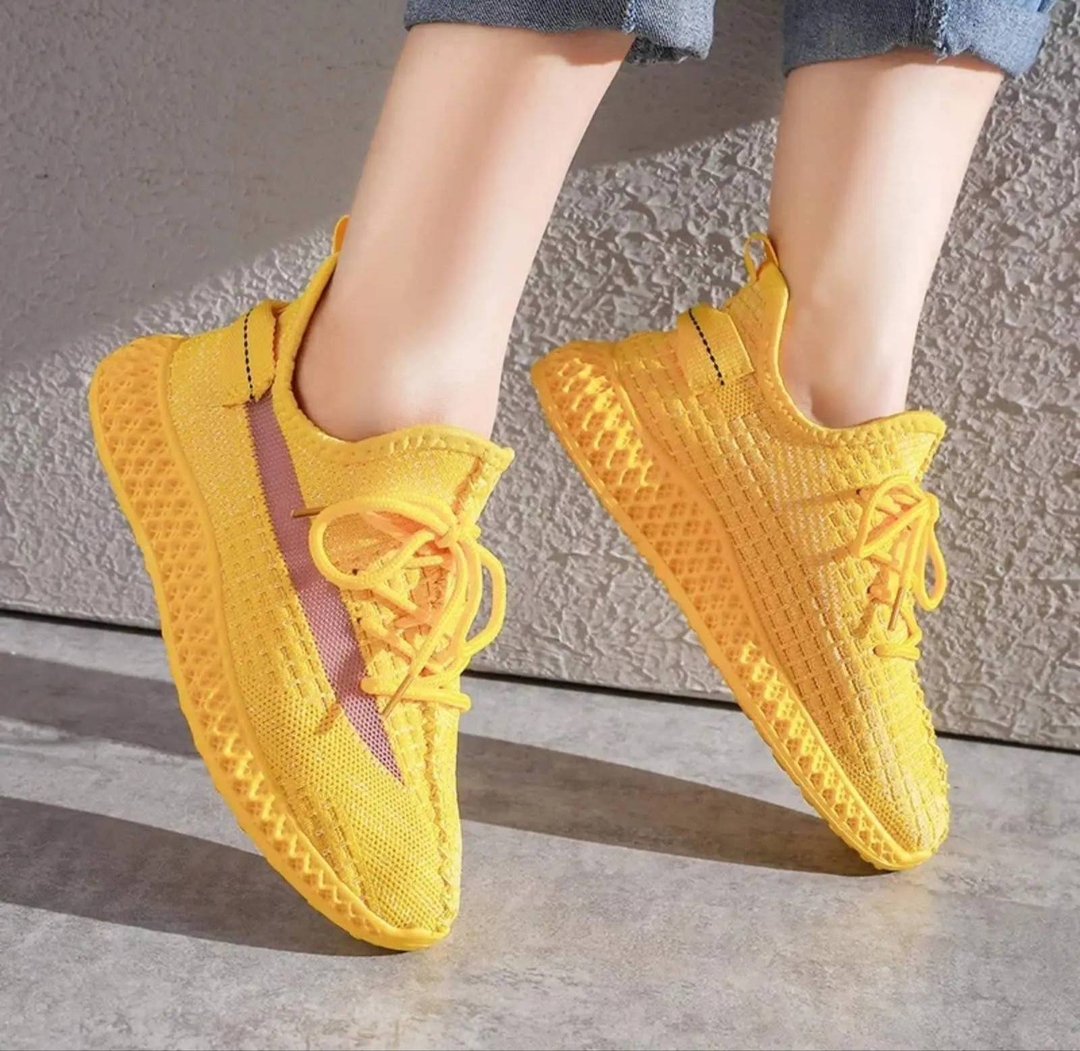 Luxurious Breathable Authentic Sneaker For Women ( 098 ) 1
