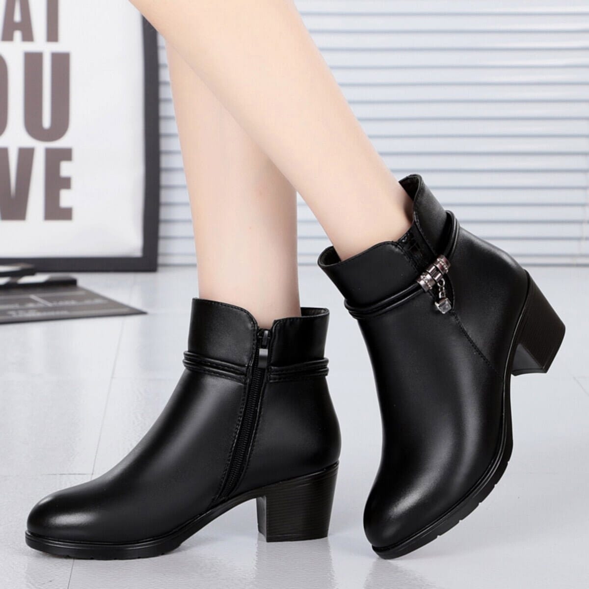 Chunky Heel Soft Leather Warm Fur Winter Ankle Boots For Women - Footwear | Fashion | Winter Boots For Women 1