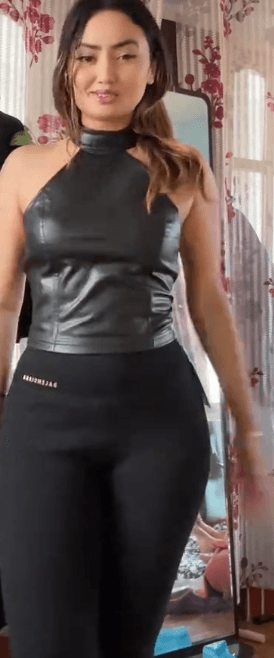 Leather halter tee for ladies 1