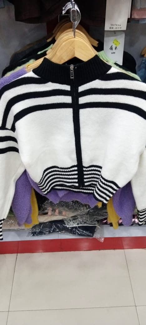 crop type woolen jacket 1