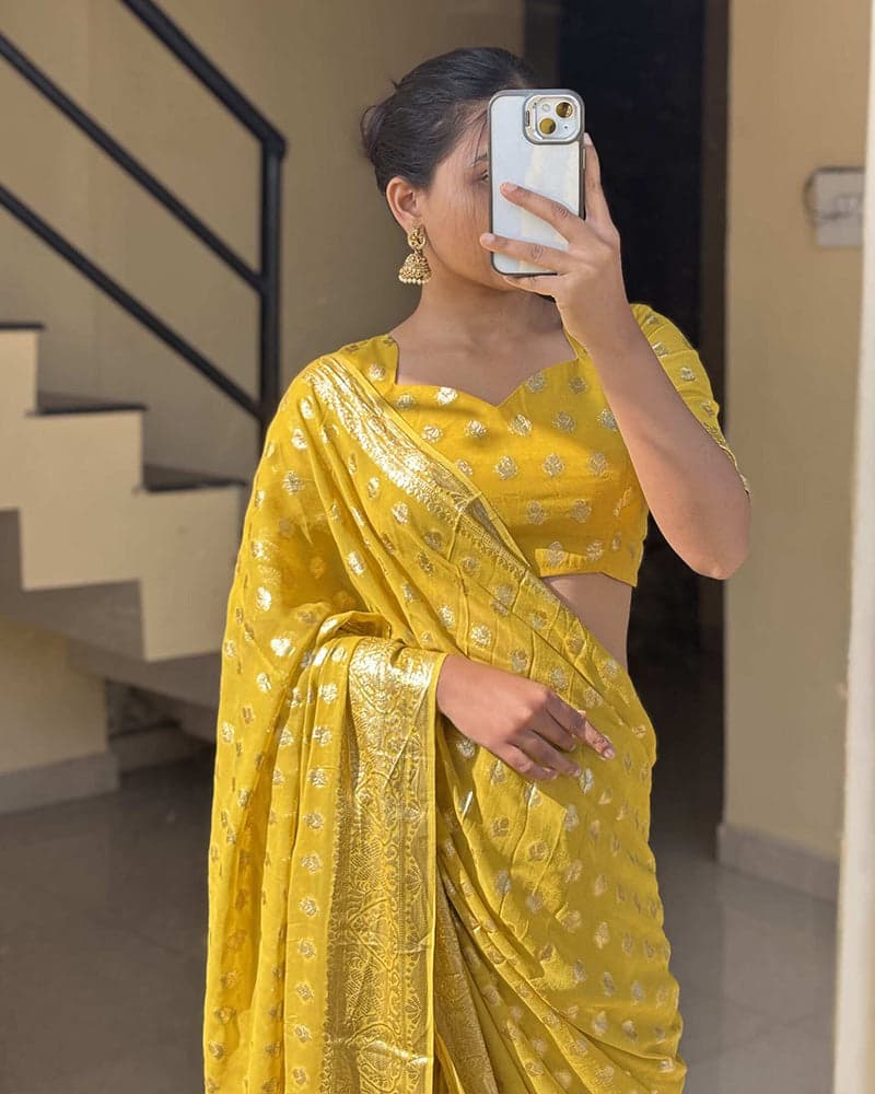 Samridhi Collection Yellow Color Pure Viscose Georgette Saree 2
