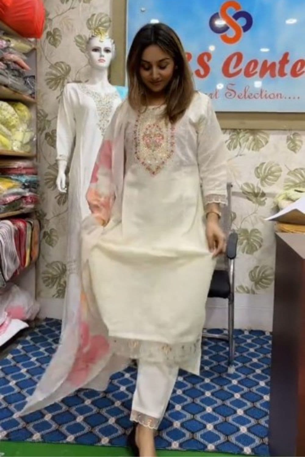 White Kurti Sets with plaozoo buttons 2