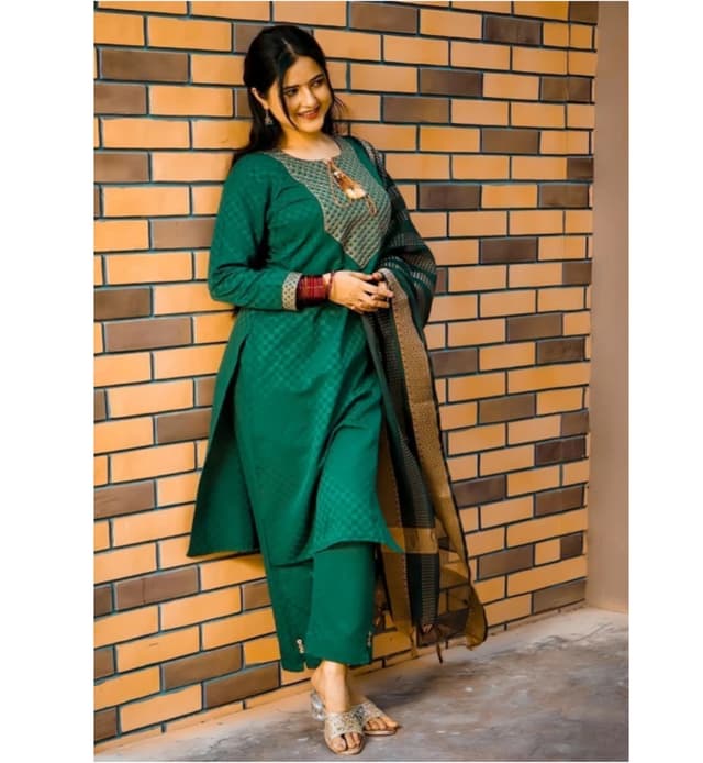 Awafu Readymade Women Wool Cotton Kurti Pant Dupatta Set , Kurta Salwar