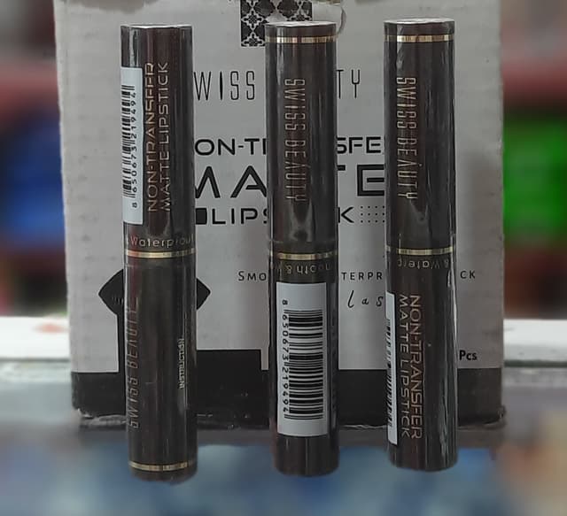 Swiss beauty lipstick 