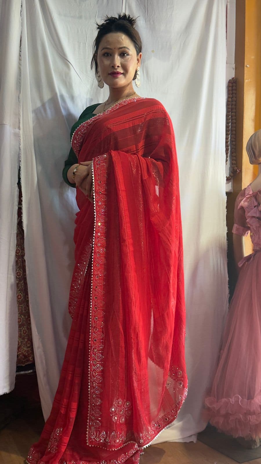 Menuka Brand Womens Silver Striped Plain Georgette Saree 