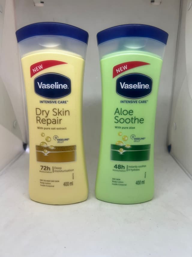 Vasline total moist loton 400ml 