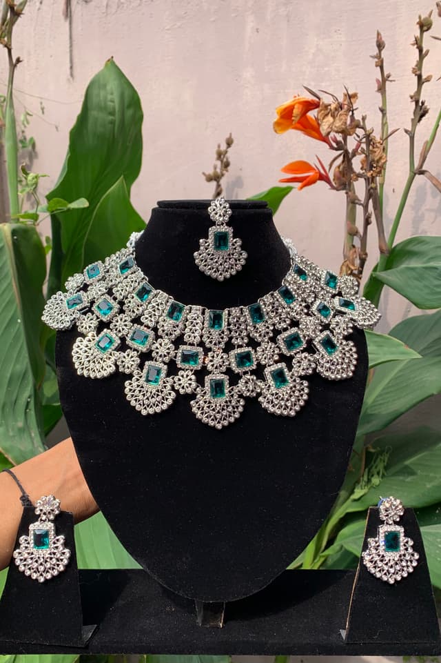 Kiara Advani Inspired Necklace Set