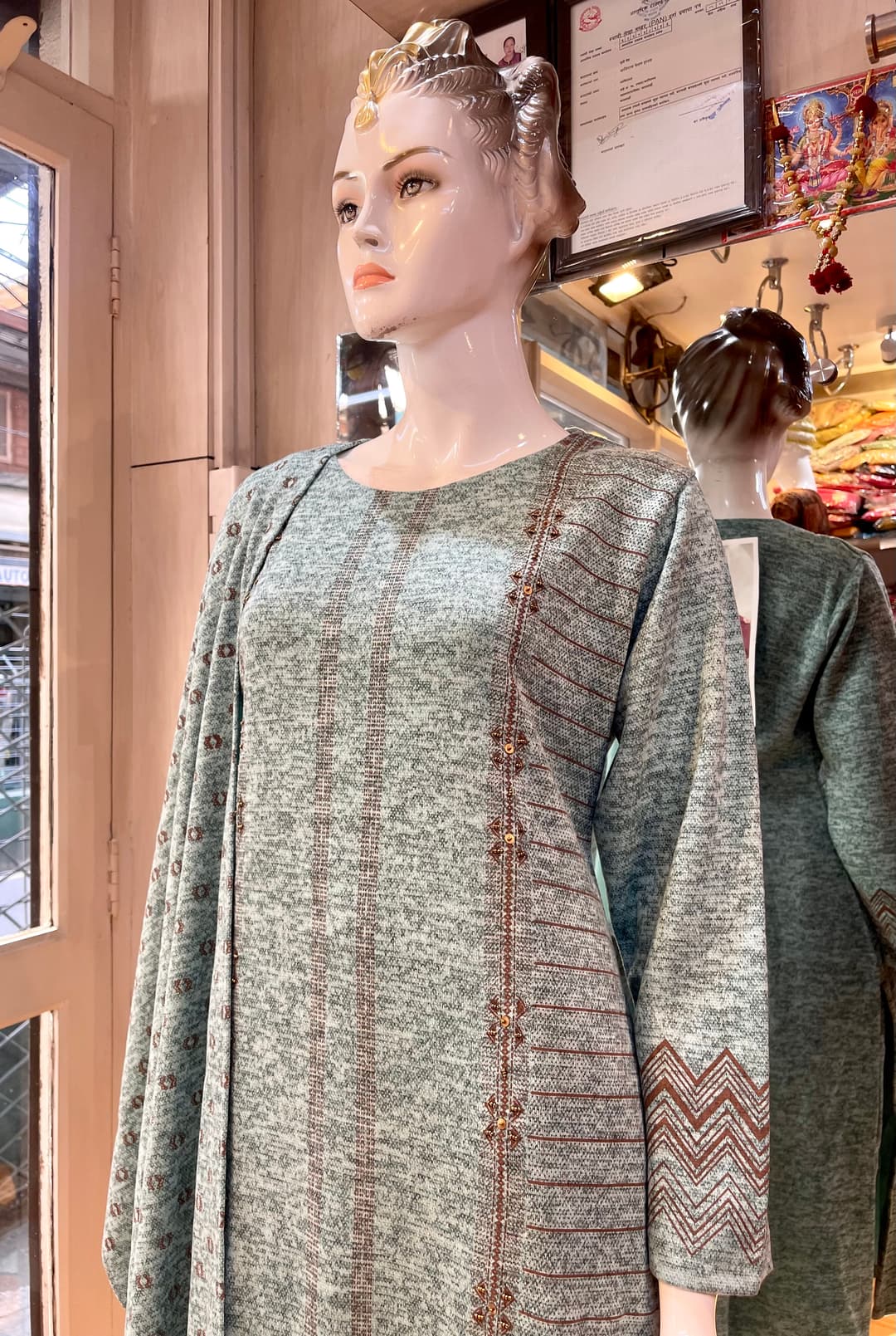 Premium Quality Pashmina Kurti Sets  1