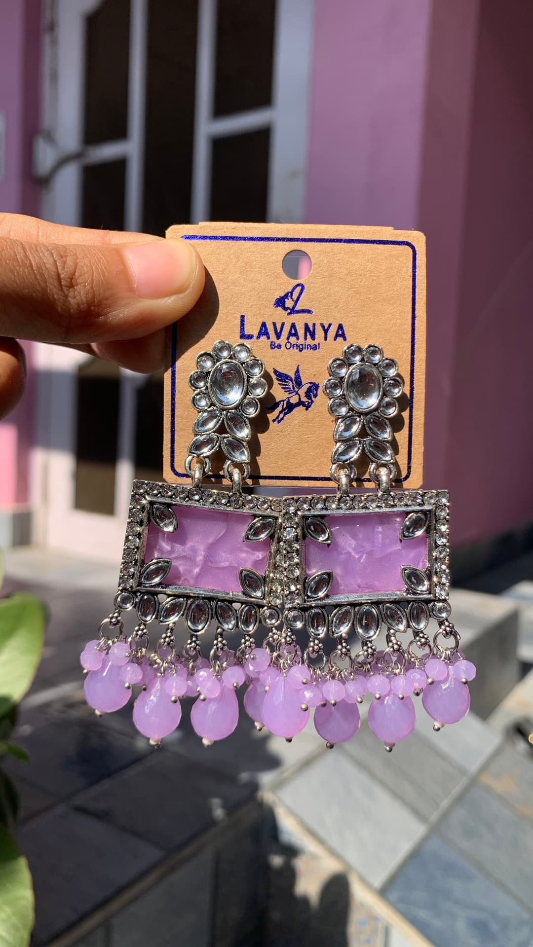 Stylist Jhumki