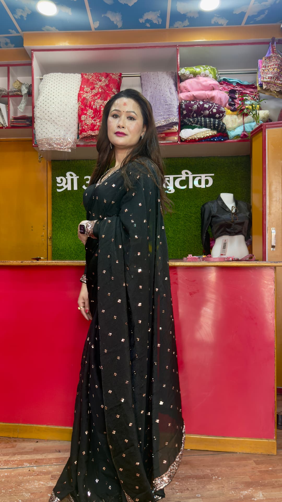 Girls &women party wearer saree 