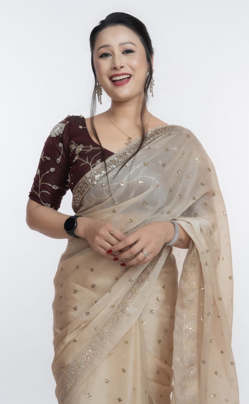 Pakistani Fandi silk saree with blouse design for girls 2