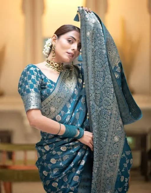 Latest Designer Bollywood Woven Banarasi Jacquard, Art Silk Saree Blue Color/  Banarasi kanjiavarm paithani Bengali Bollywood patola litchi cotton silk saree | Trendy Party & Festive Wear | Traditional Ethnic Fashion | Buy Online 1