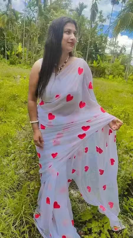 Elegant Bollywood Embroidery work georgette saree with unstiched blouse white color/Trendy Party & Festive Wear | Traditional Ethnic Fashion | Buy Online 3