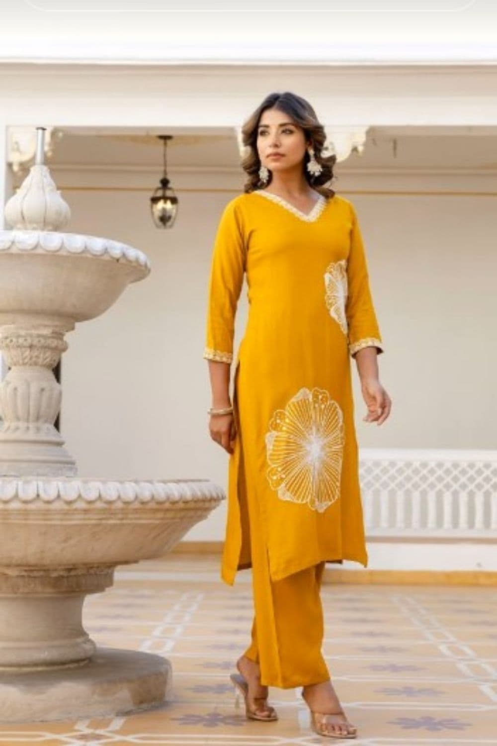Saruko Yellow Red Trendy Kurti Sets 2