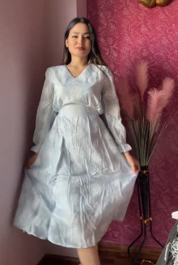 Look Book White midi dresses 