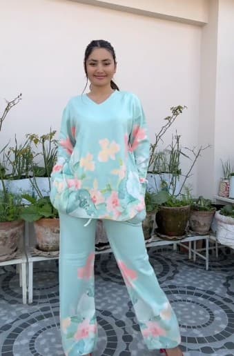 Pasmina Woolen sets pcs