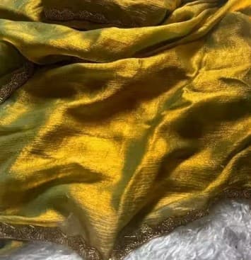 New Trending Gold & Rama Green Two-Tone Soft Fabic Designer Party Wear New Trending Saree with Blouse 2