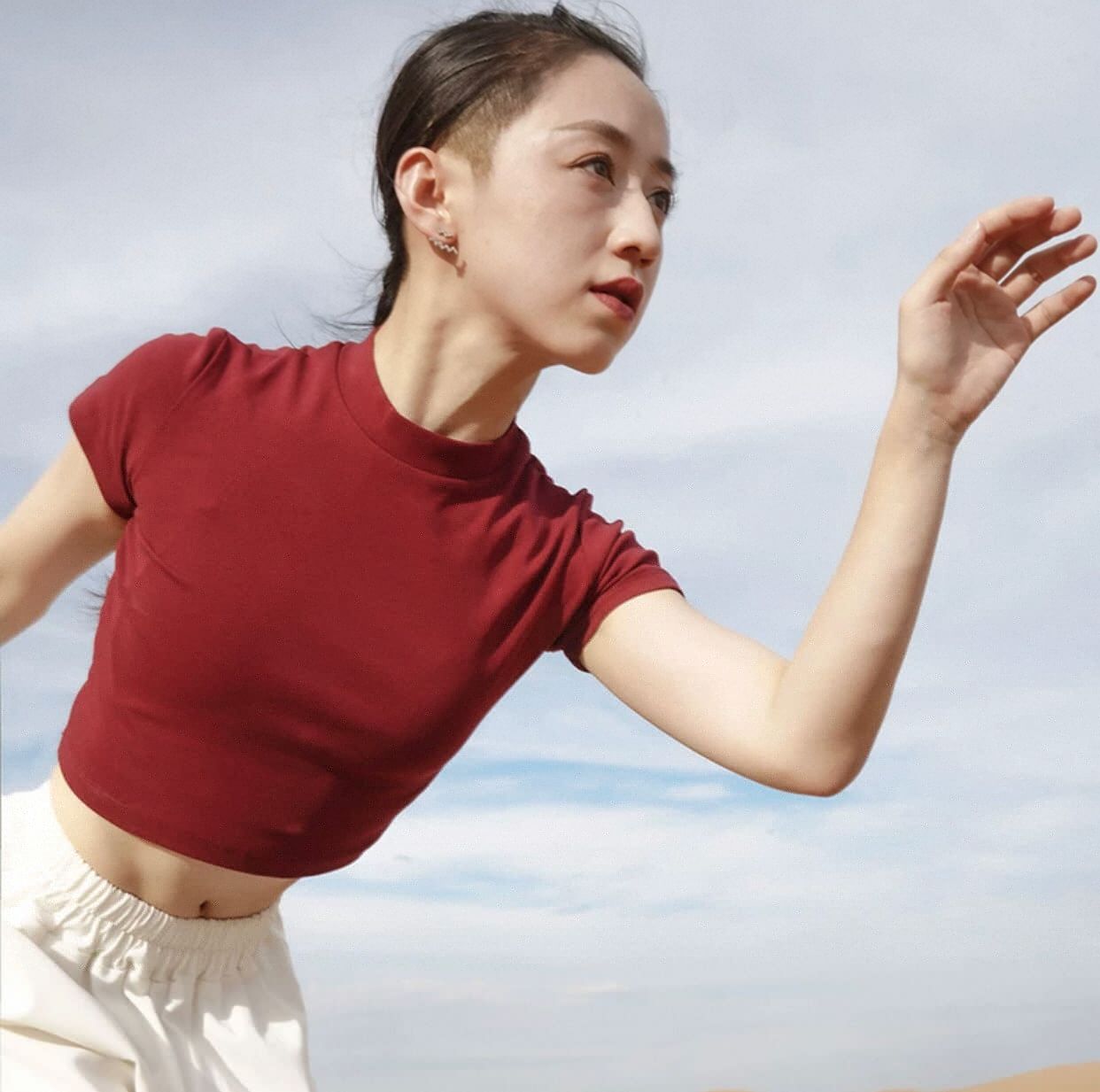 new model summer specil half sleevel t neck  free t shirts for women