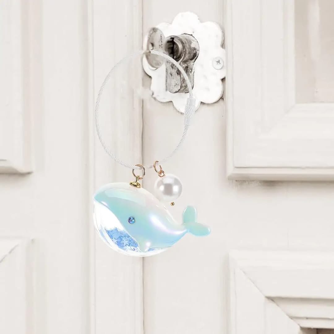 whale Dolphin Liquid Keychain
