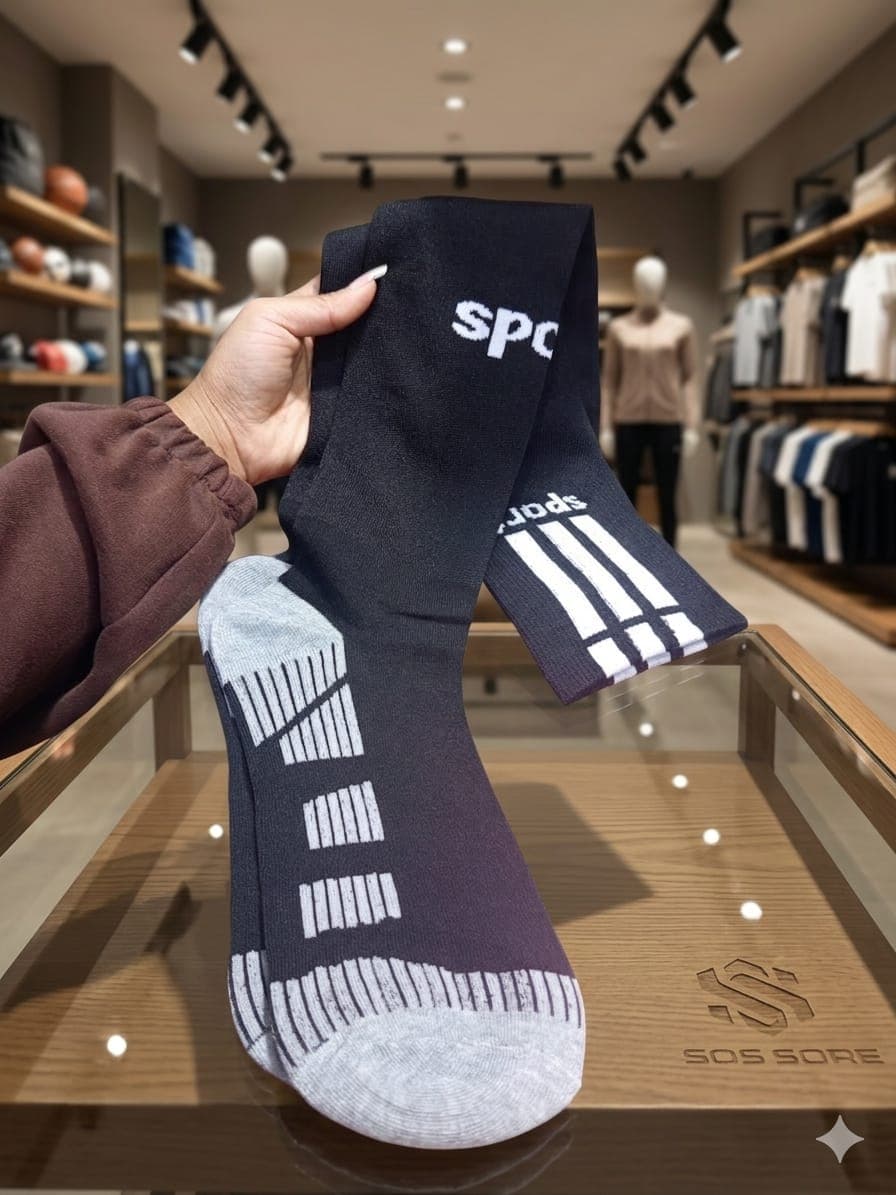 Men's Long Football Socks With White Stripes - Breathable Sports Knee High Stockings 3