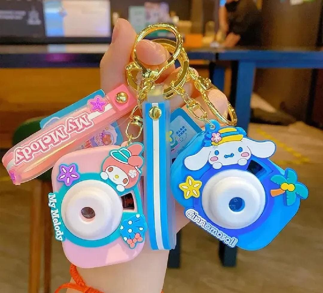 Mini Sanrio Kurome Projection Camera Cartoon Simulation Projector Car Key Chain Crane Machine Gift Batch 2