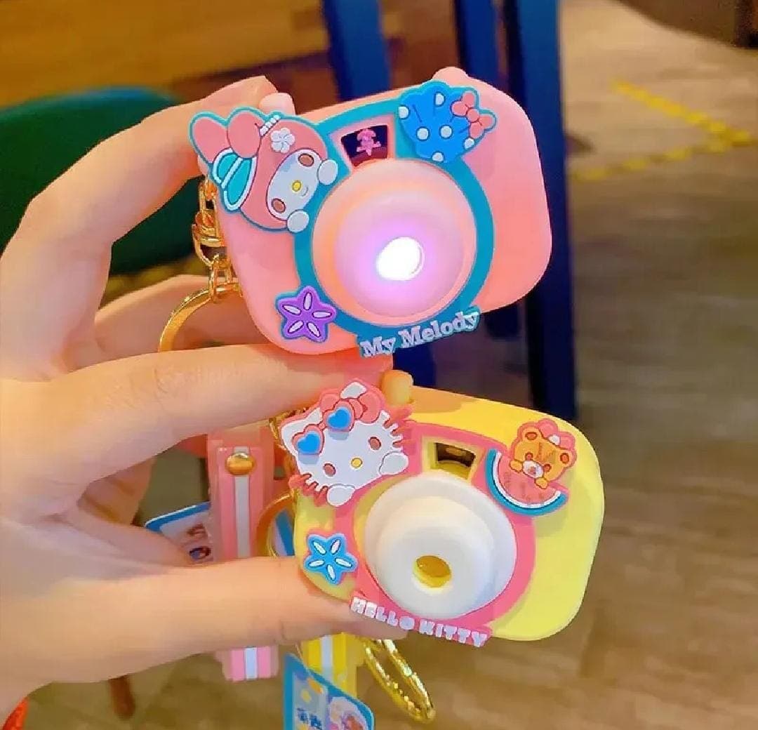 Mini Sanrio Kurome Projection Camera Cartoon Simulation Projector Car Key Chain Crane Machine Gift Batch 5