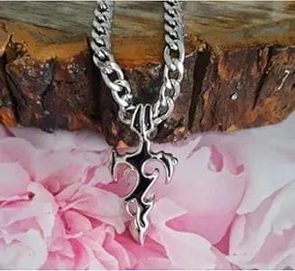 Stainless Steel Cross Pendant Chain Necklace – Unisex Fashion Jewelry for Daily Wear 5