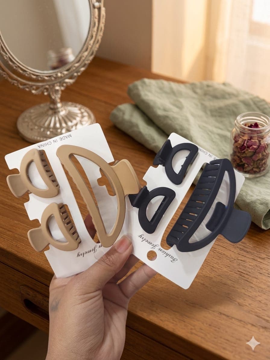 3Pcs Set Elegant Hollow Matte Hair Claw Clips for Women 2