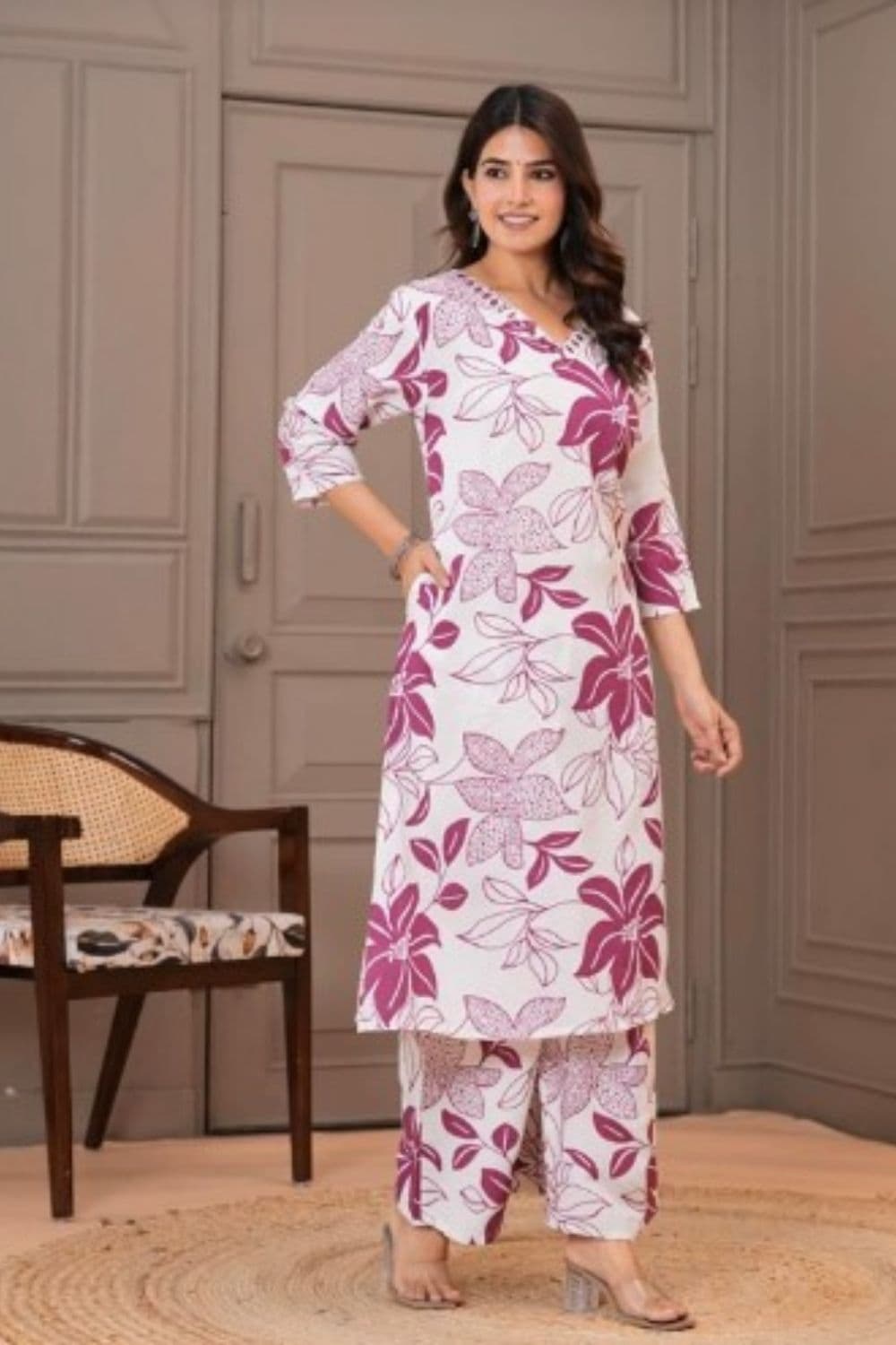 Women Ethnic Wear Kurta Set 1