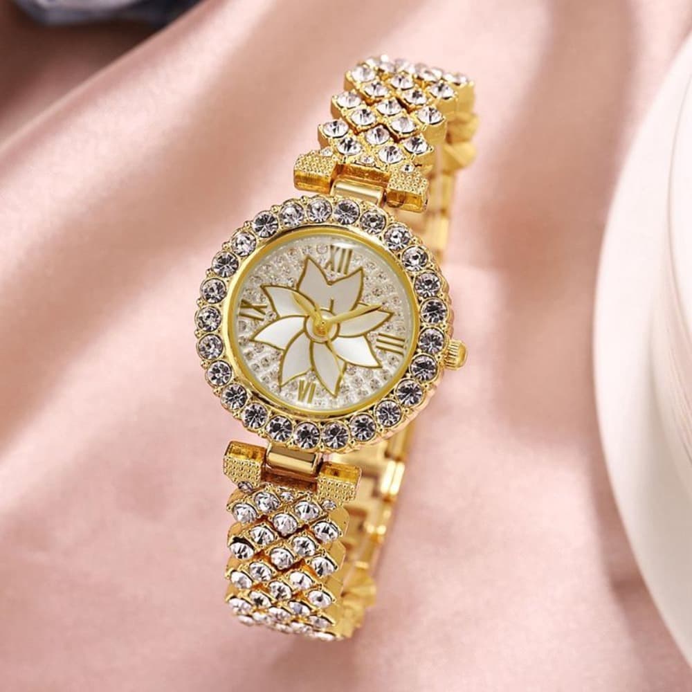 Elegant With Bracelet Gypsophila Watch Rose Gold Bling Bling Flower Diamond Watch Alloy Ladies Watch 1