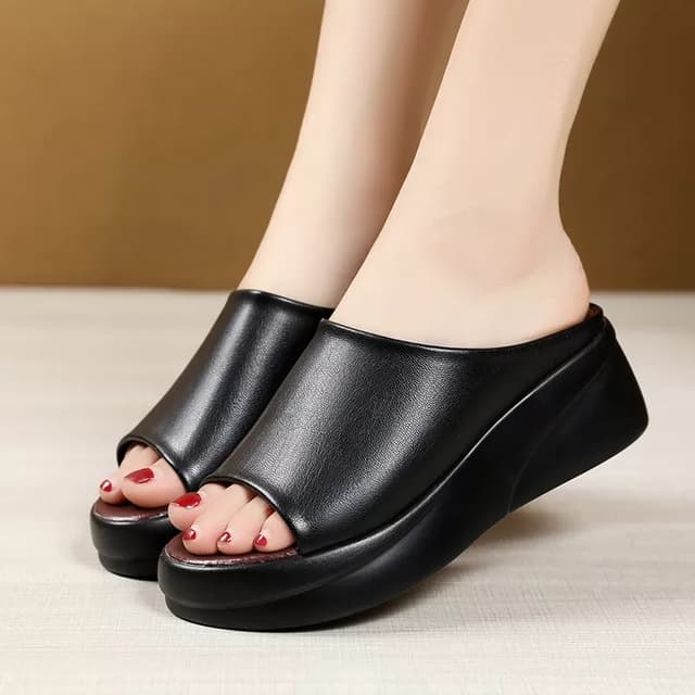 Summer Women's Thick Bottom Slippers New Fashion Black White PU Leather Platform Sandals Women Peep Toe Slides