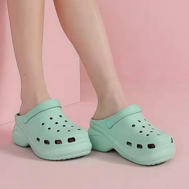 Solid Hole Shoes For DIY Garden Clogs Beach Slippers Sandals For Women