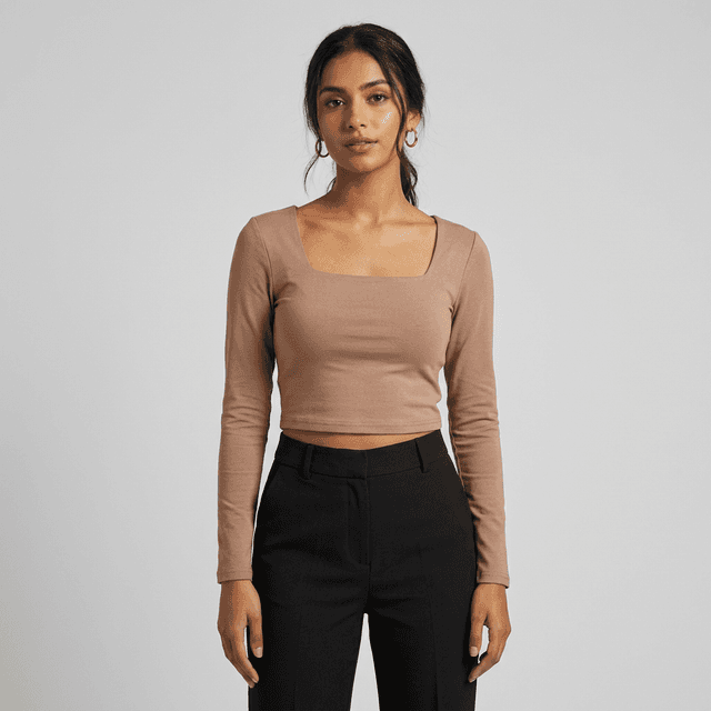New Summer Special Plain Full Sleeve Square Neck Croup T-shirts For Womne